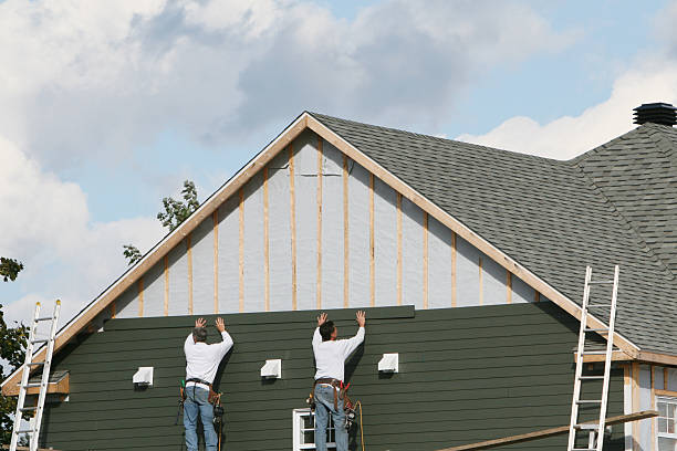 Professional Siding Installation technician working in Beverly, MA
